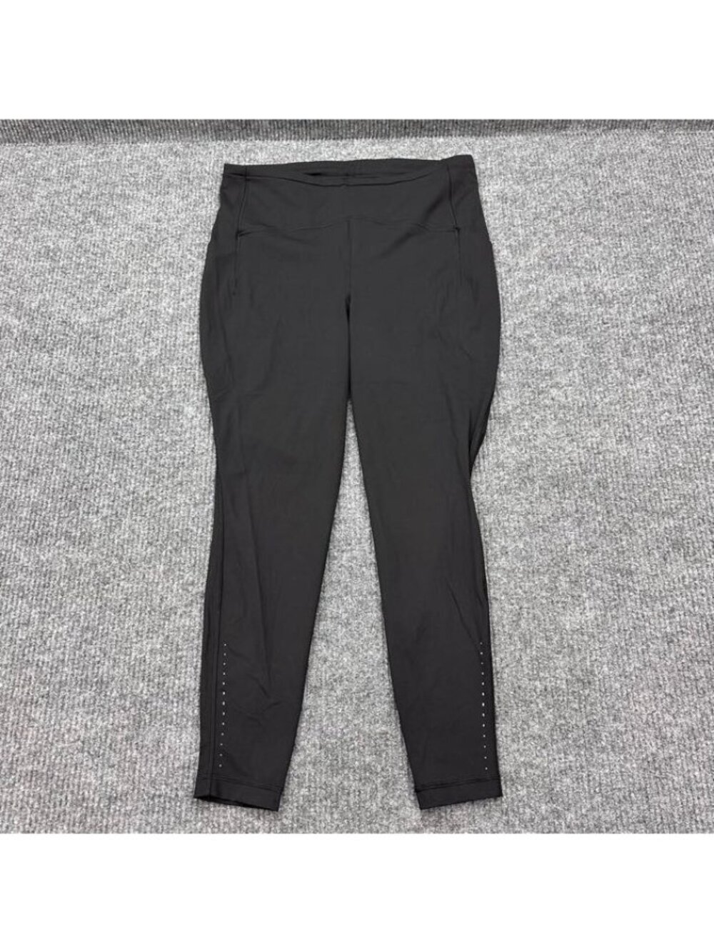 Lululemon Black Swift Speed High Rise Tight Athletic Leggings Pants Womens sz 14